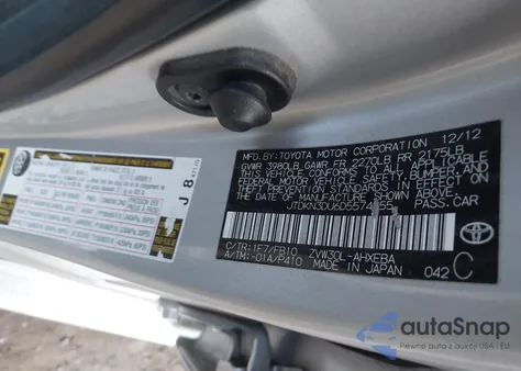 2013 Toyota Prius Three z USA, uszkodzony, nr VIN JTDKN3DU6D5574555